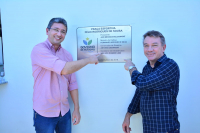 Em solenidade, o governador Antonio Denarium e o secretário de Infraestrutura, Edilson Lima, inauguraram a Praça Poliesportiva Felix Rodrigues de Souza.